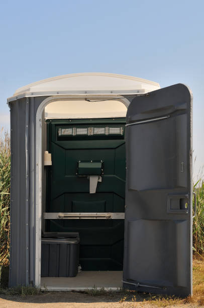 Portable Toilet Options We Offer in Stanaford, WV